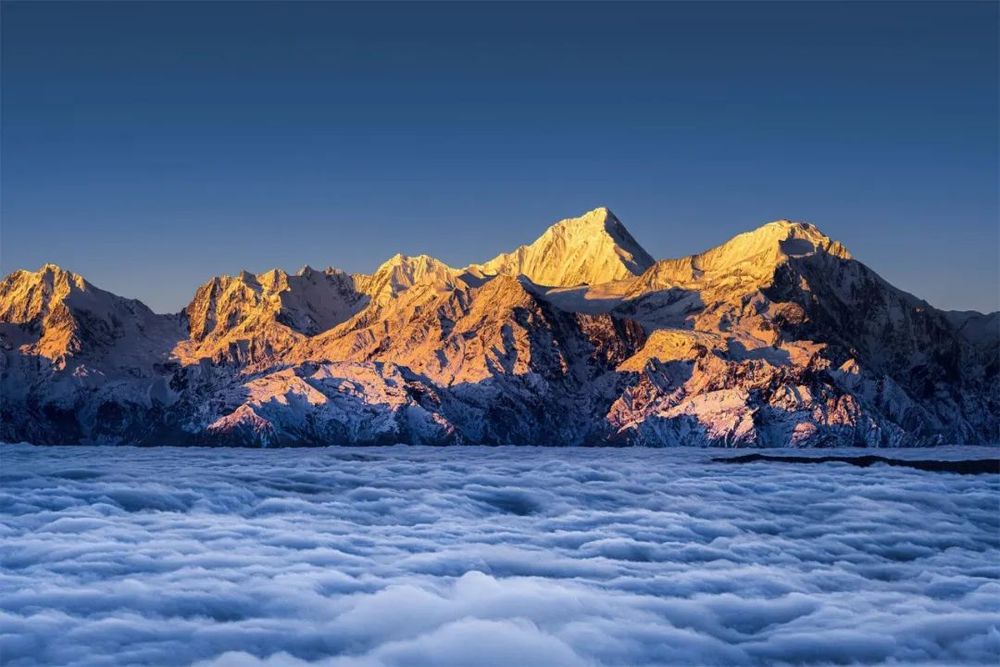 光影捕捉的艺术 摄影与摄像的双重魅力